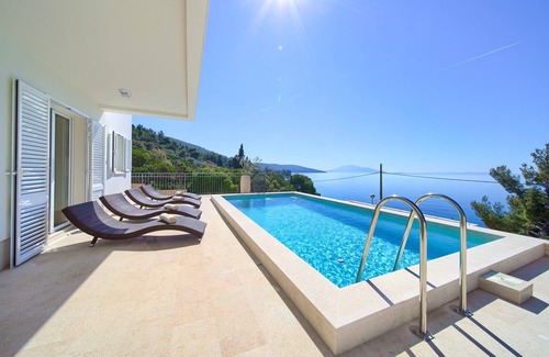 Martinscica Villa | Villa moderne à Cres avec piscine
