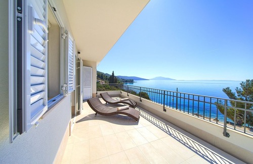 Martinscica Villa | Villa moderne à Cres avec piscine