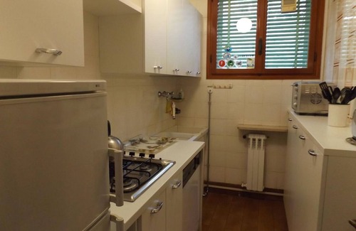 Garda Appartement | Belle villa avec piscine à Garda