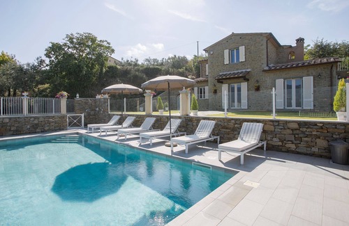 Cortona Villa | Villa à Il Castagno avec 3 chambres à coucher, 8 couchages