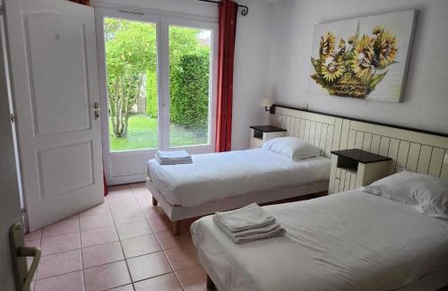 Les Forges Maison | Villa in Les Forges with Golf & Pool Access