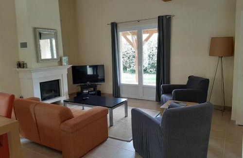 Les Forges Maison | Villa in Les Forges with Golf and Pool