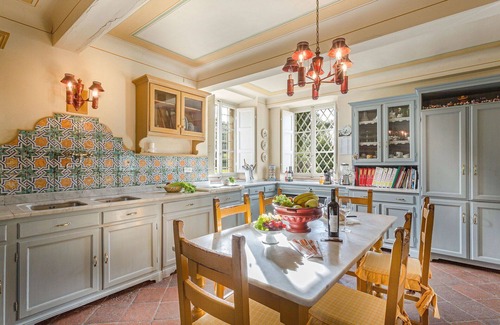 Vorno Villa | Villa à Pise avec 7 chambres à coucher, 14 couchages