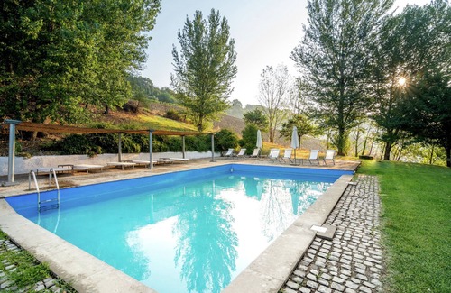 Castiglione in Teverina Maison | Magnifique villa avec piscine commune à Sermugnano