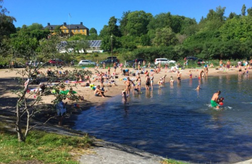 Nacka Municipality Maison | Villa in Stockholm by the sea not far from the archipelago with bathing area