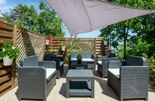 Tavoleto Villa | Villa in Tavoleto with pool