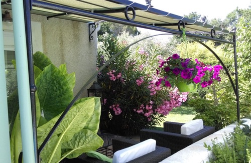 Pierrevert Villa | villa dans le parc du luberon