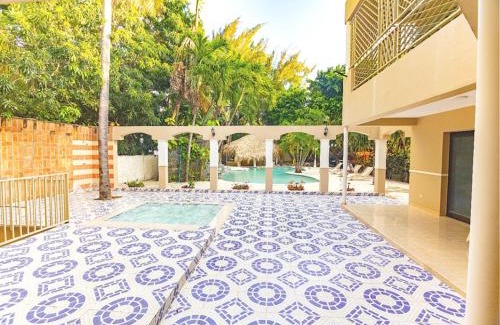 Bani Maison | Villa Infinito Bani's Exclusive Beachside Mansion