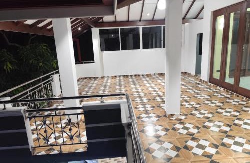 Ettukala Lit Et Petit-Déjeuner | Villa Infinity Negombo
