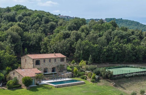 Casole d'Elsa Villa | Villa Iris by Miani Group
