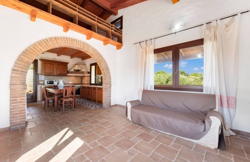 Porto Paglia Villa | Villa "Is Sorrisi" avec véranda privée à deux km de la mer