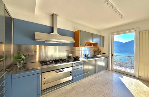 Cressogno Villa | Villa Isola Verde, Valsolda, Italie