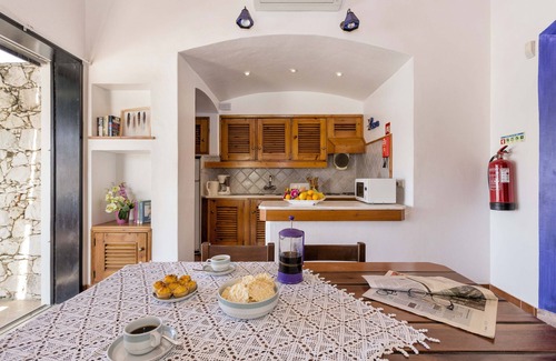 Areias de Sao Joao Villa | Villa 'Jacaranda' avec piscine privée, Wi-Fi et climatisation