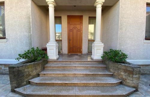 Burlacha Balka Maison | Villa Jardin
