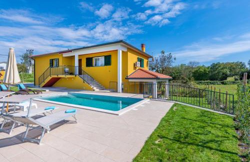 Sveta Nedelja Maison | Villa Jole, a charming modern villa surrounded by rustic beauty