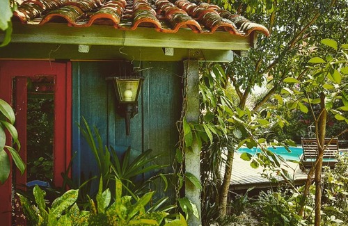 Ibiraquera Maison | Villa Josefa - Chalé completo com piscina e churrasqueira
