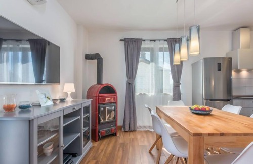 Nova Vas Maison | Villa Joy by Interhome