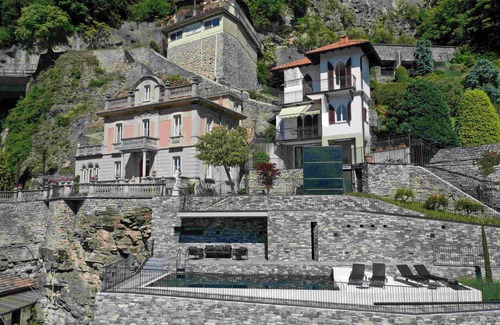 Moltrasio Villa | Villa à Moltrasio avec 6 chambres à coucher, 11 couchages