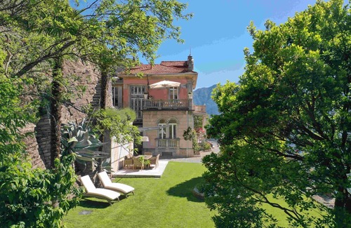 Moltrasio Villa | Villa à Moltrasio avec 6 chambres à coucher, 11 couchages