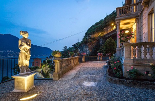 Moltrasio Villa | Villa à Moltrasio avec 6 chambres à coucher, 11 couchages