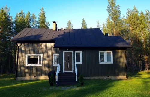 Inari Villa | Villa Kaikuranta Inarinjärven rannalla