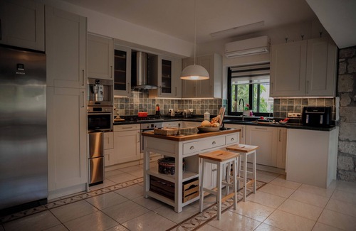Lefktron Maison | Villa Kamares - notre belle maison dans le magnifique Péloponnèse - par Stoupa