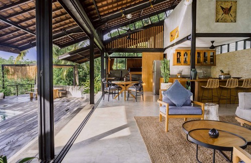 Selong Belanak Maison | Luxury 2BR Seaview Pool Villa near Selong Belanak