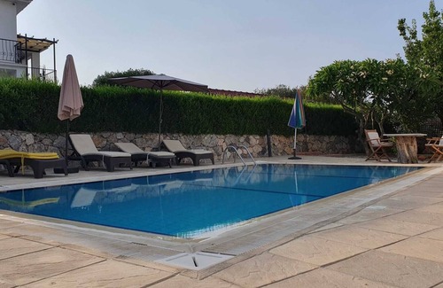 Ozankoy Villa | Villa Kazafana avec piscine privée - vue montagne / mer et WIFI