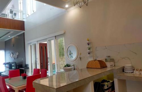 Sidomulyo Villa | Villa keluarga Pandansari
