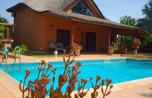 Nianing Villa | Villa Keur Dior – Tout confort, piscine, plage, Petite Côte.