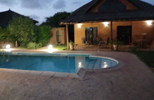 Nianing Villa | Villa Keur Dior – Tout confort, piscine, plage, Petite Côte.