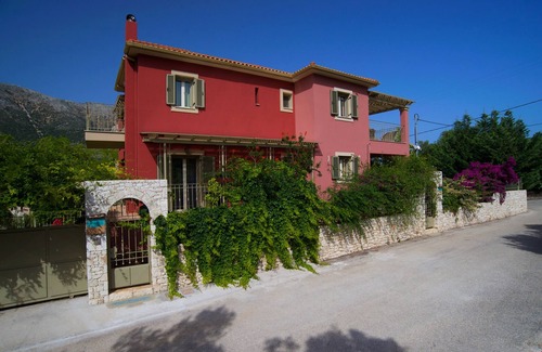 Makriotika Villa | Villa Kimo, Stamoulis villas at the heart of the island