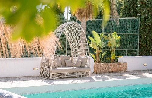 Sant Jordi de Ses Salines Villa | Villa KM4 in Ibiza with 8 bedrooms and 7.5 bathrooms