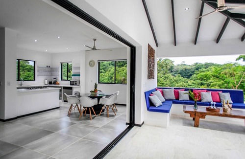 Santiago Maison | Villa Komodo et Maluku au Cactus Blue Luxury Villas. Piscine + vues!