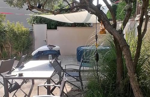 Pujaut Maison | Villa KPS