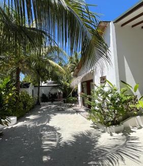 Thulusdhoo Island Maison | Villa Kudì Maldives Guest House Thulusdhoo