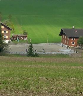 Grosswangen Maison | Villa Kunterbunt