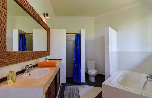 Sawan Maison | Villa Kupu Kupu - Beachfront Villa In East Part of Norther BALI