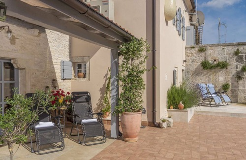 Foli Villa | Villa L'Esprit - charmante villa de campagne en Istrie avec 5 chambres pour dix personnes avec piscine