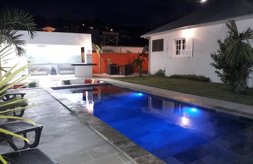 La Riviere Saint-Louis Villa | Villa l islet of the south with swimming pool