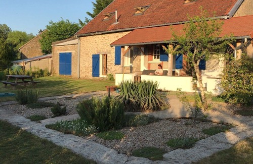 Azerables Maison | Villa La Bazonnerie, maison de vacances située au calme avec piscine privée