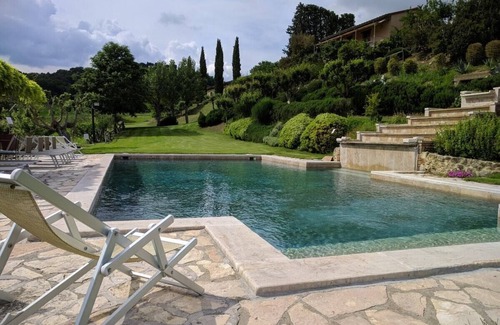 Chiusi Villa | Villa La Cascata - Private Tuscan Villa with pool