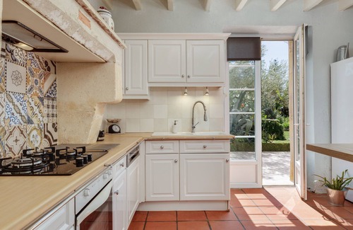 Saint-Pierre-de-Bat Villa | Villa 'La Maison Des Vignes' avec piscine privée, terrasse privée et Wi-Fi