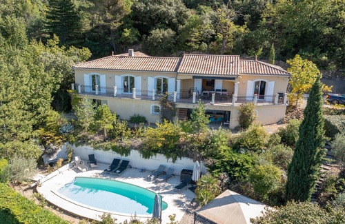 Nyons Villa | Villa La Vallée – Villa de luxe à Nyons avec piscine chauffée