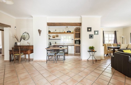 Carmona Villa | Villa "Laforge" avec piscine privée et Wi-Fi