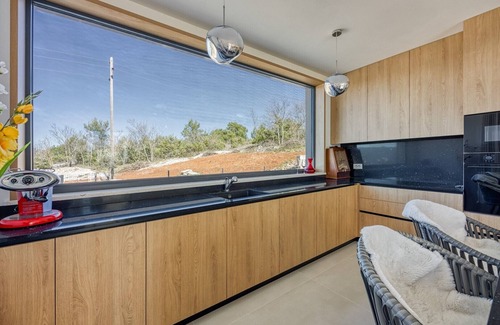 Trget Villa | Villa Laguna in Trget