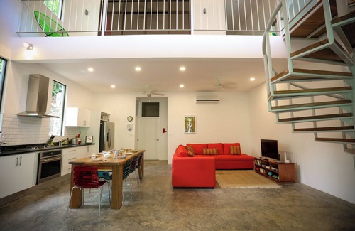 El Cerro Maison | Villa Lapas: Spacious, Lush 2-Bedroom Home & 2-Bedroom Apart, Central, Wildlife!