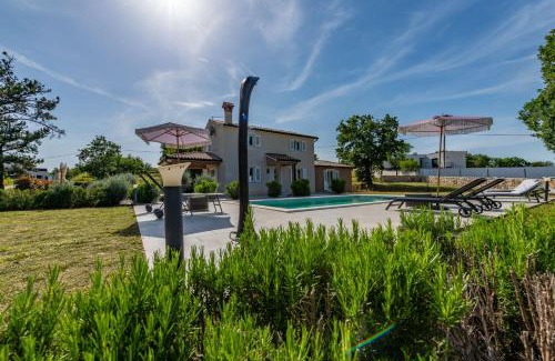 Kapelica Maison | Villa Laura, a charming and private villa near the sea