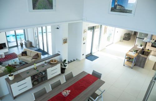 Sezana Maison | Villa Lavanda in Kriz Sezana with private swimpool