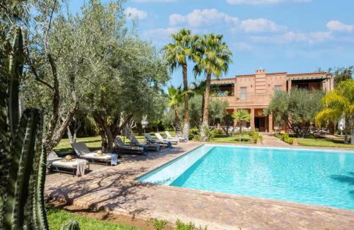 El Aggada Hôtel | Villa Layyine avec personnel, piscine, spa et sports